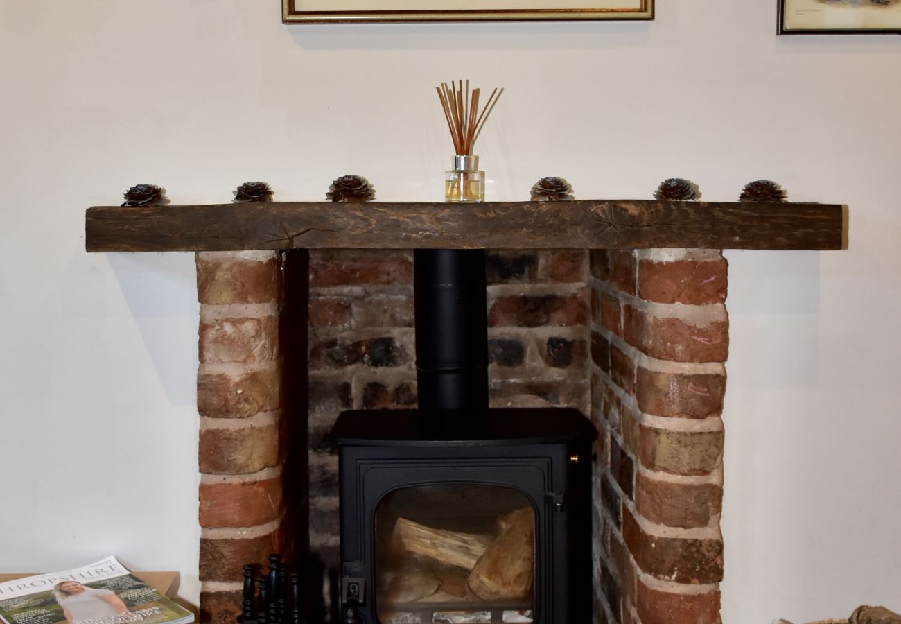 Landhaus in Marchamley - Cheese Room Cottage