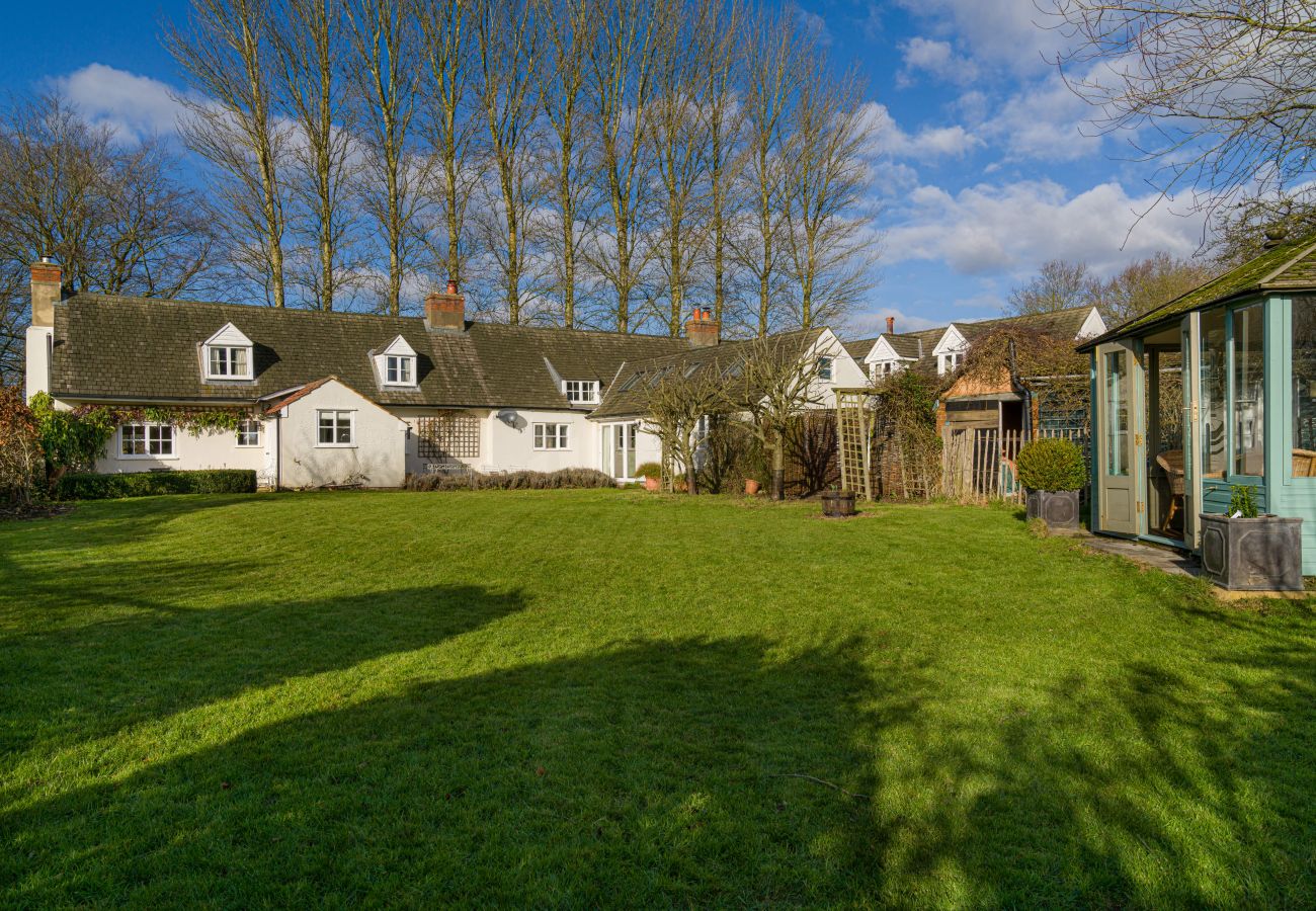 Landhaus in Dullingham - The West Wing at Gypsy Hall