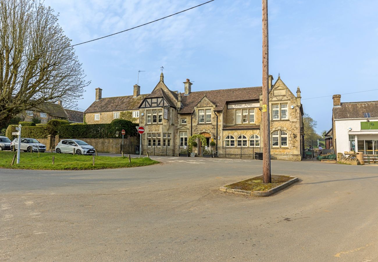 Landhaus in North Cheriton - Fives Court Cottage