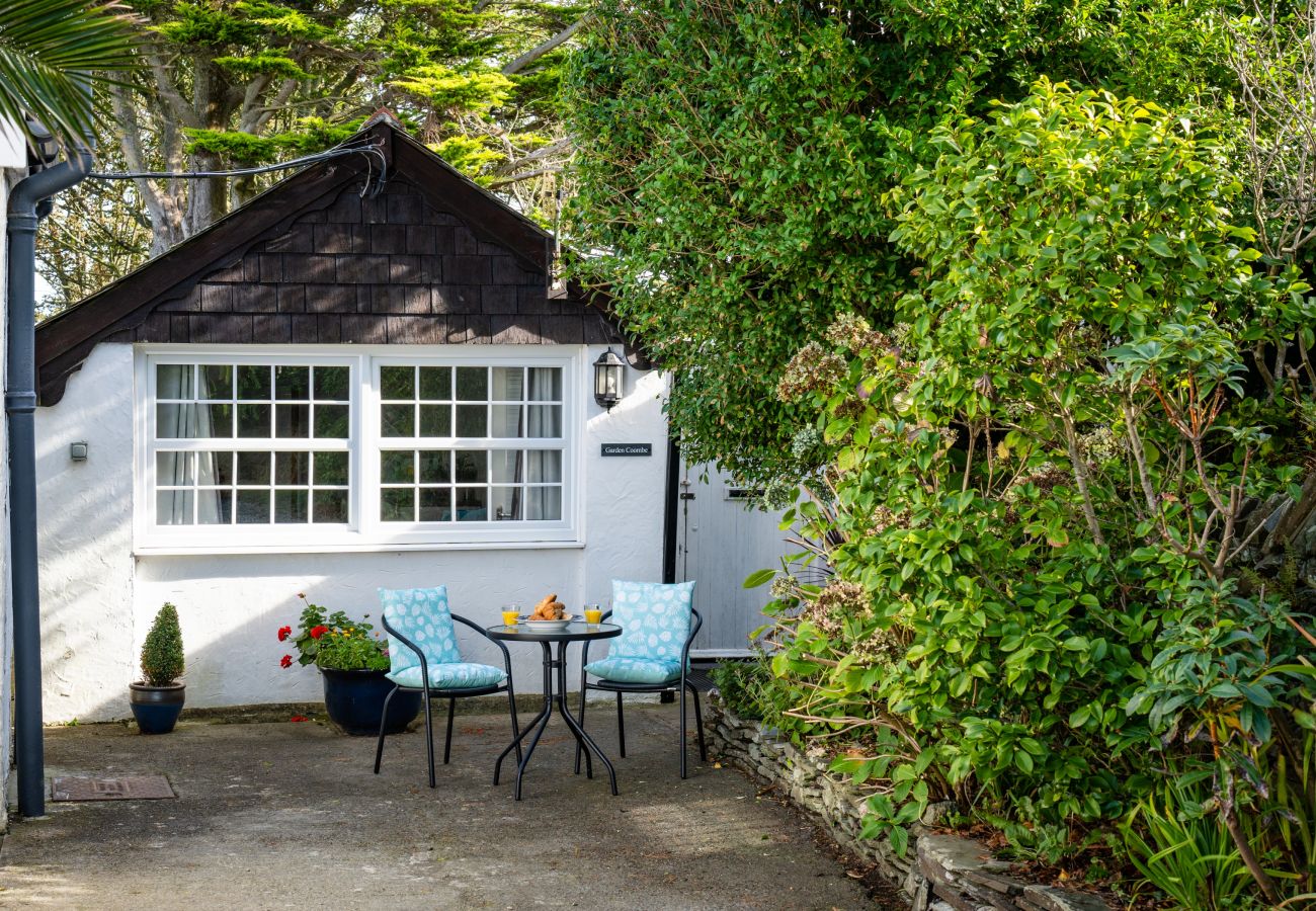 Landhaus in Bossiney - Garden Coombe