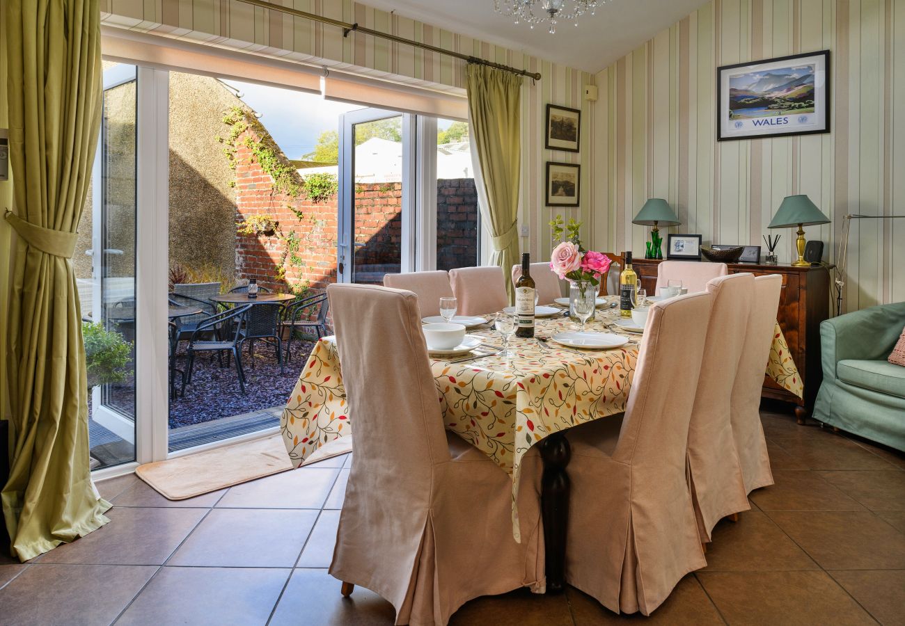 Landhaus in Tremadog - Awelon