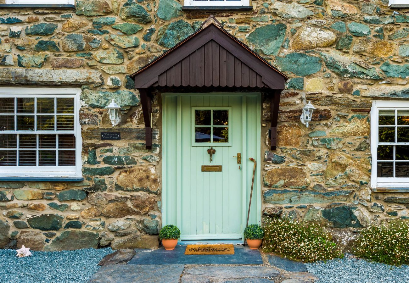 Landhaus in Dolgellau - Cader Cottage (Bwthyn y Llwyn Cottage)