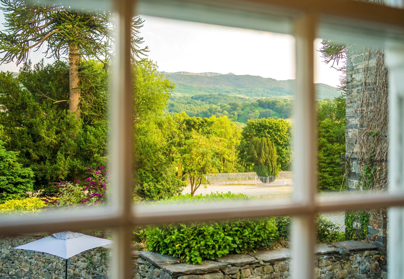 Landhaus in Dolgellau - Cader Cottage (Bwthyn y Llwyn Cottage)