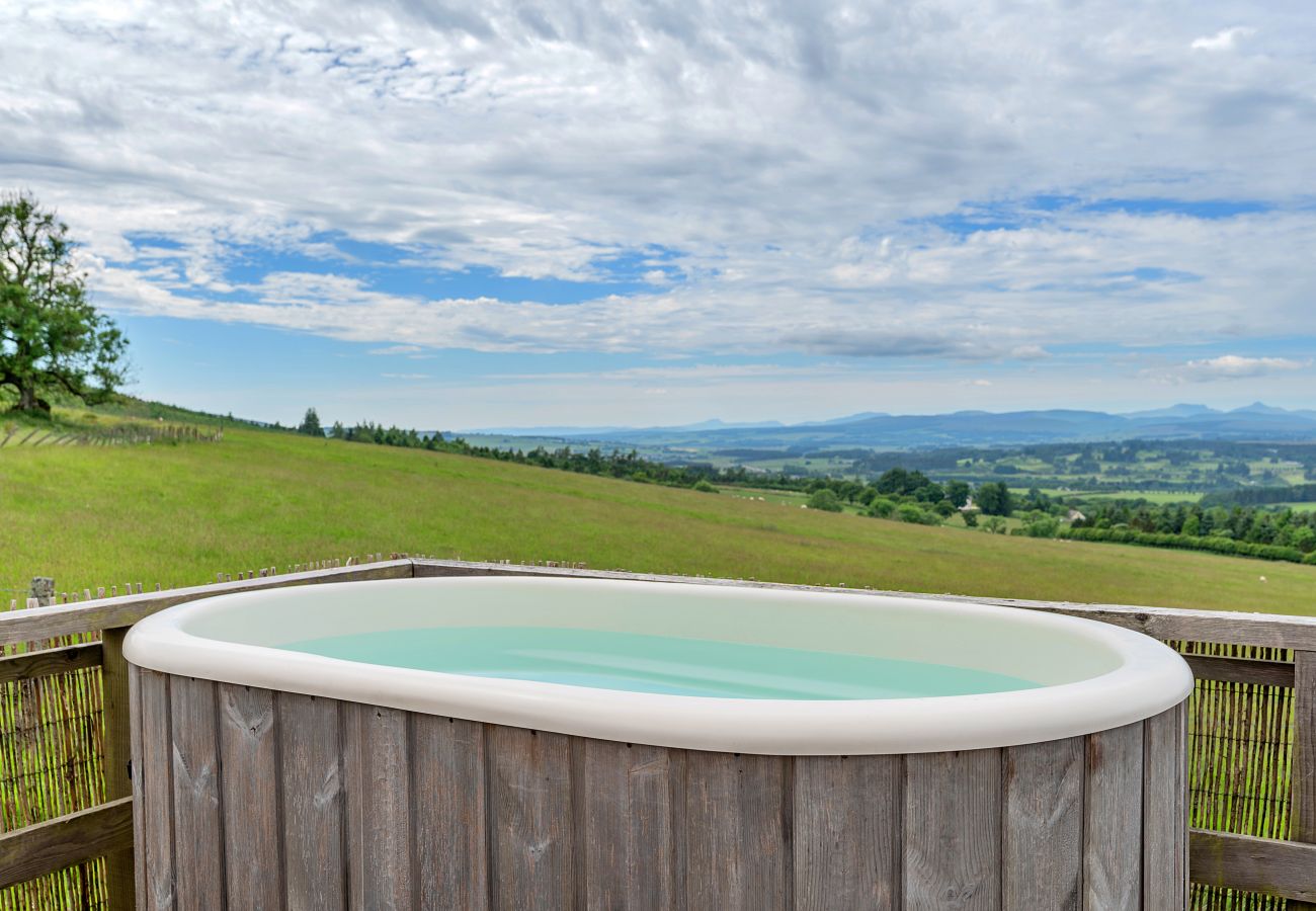 Chalet in Auchterarder - Heather Yurt