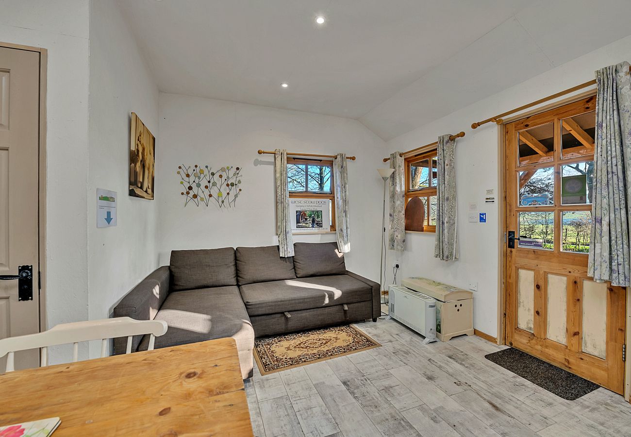 Chalet in Bury St Edmunds - Cedar Lodge