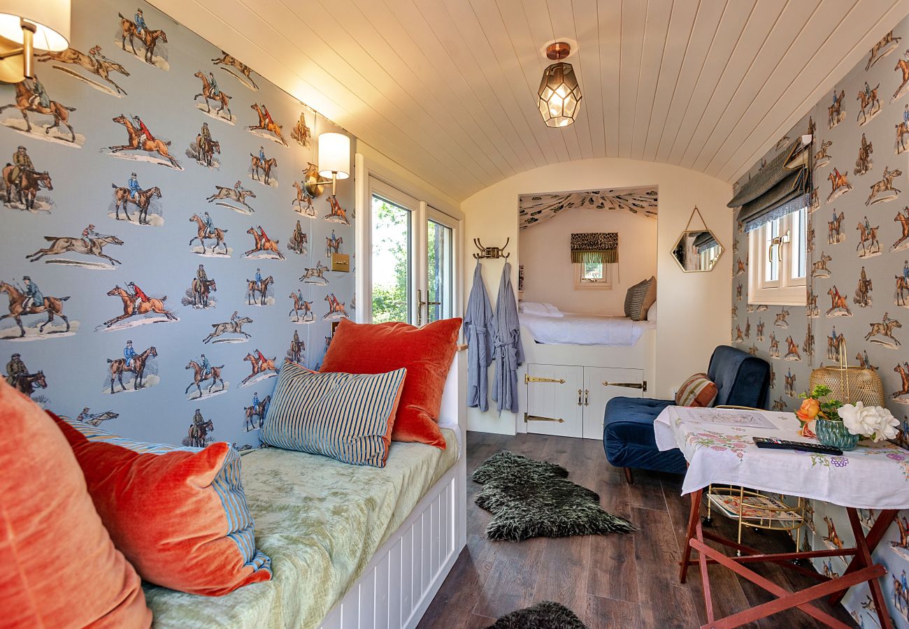 Chalet in Shrawardine - Shrawardine Train Carriage