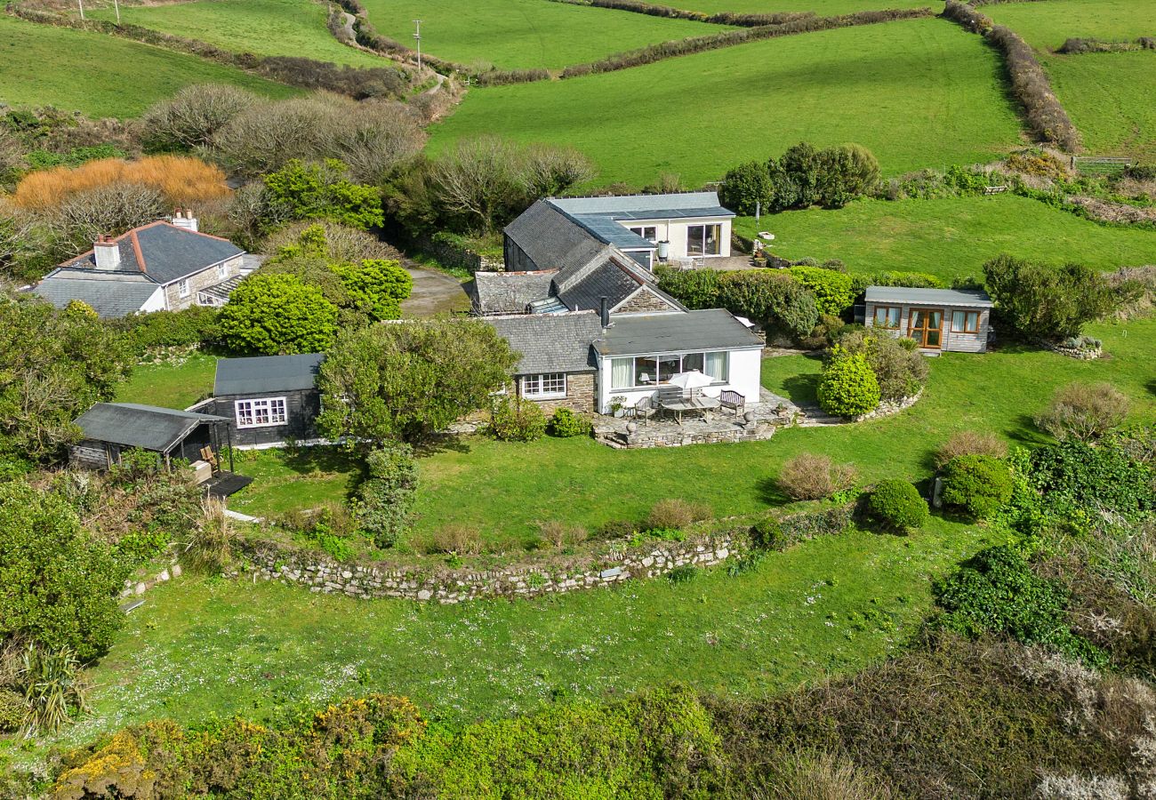 Landhaus in Praa Sands - Lesceave Cottage