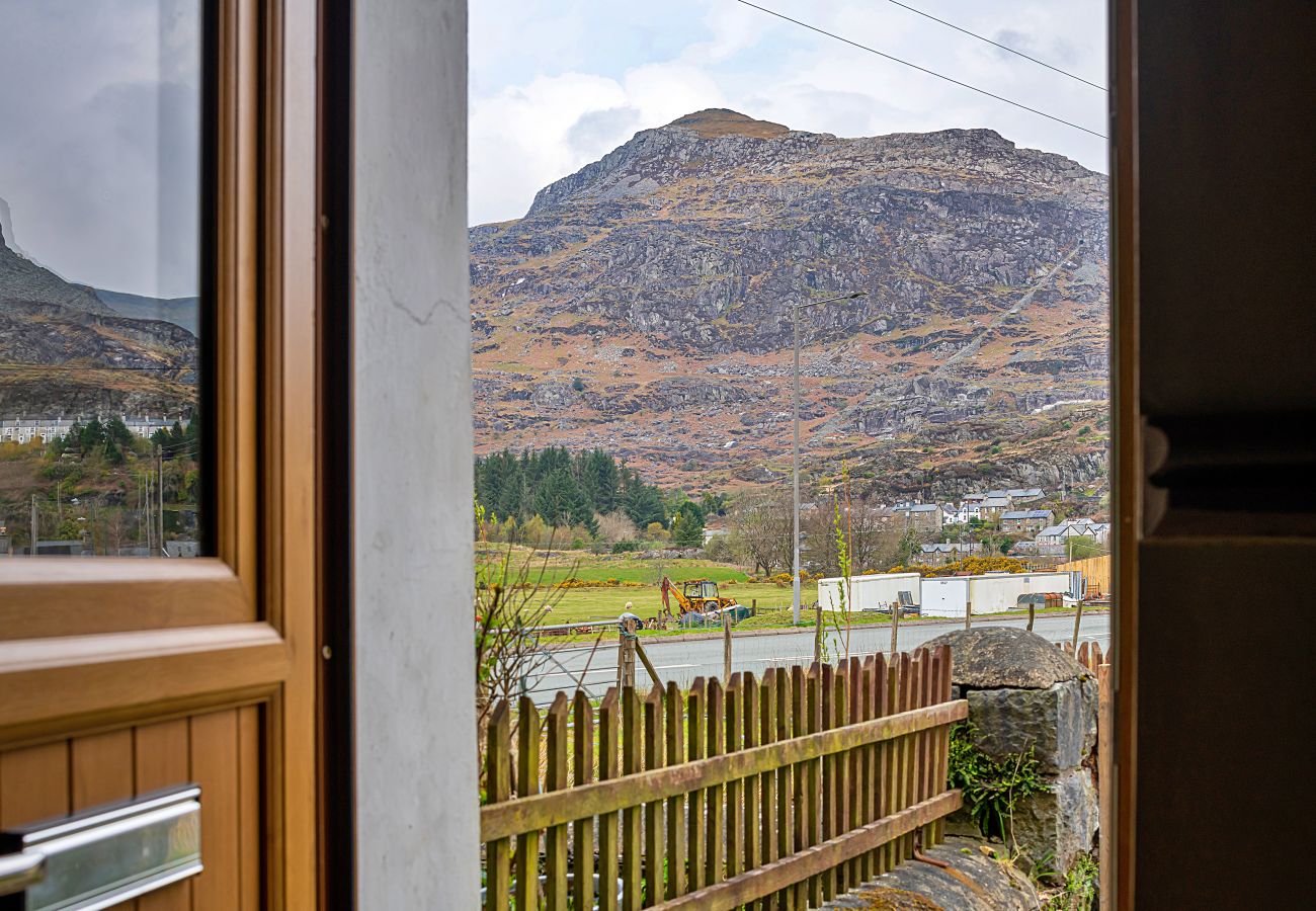 Ferienhaus in Blaenau Ffestiniog - Maes Neuadd