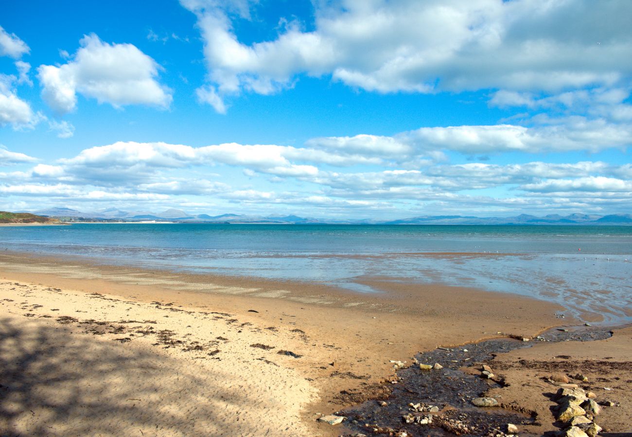 Ferienwohnung in Pwllheli - Peace Retreats Apartment - Pwllheli