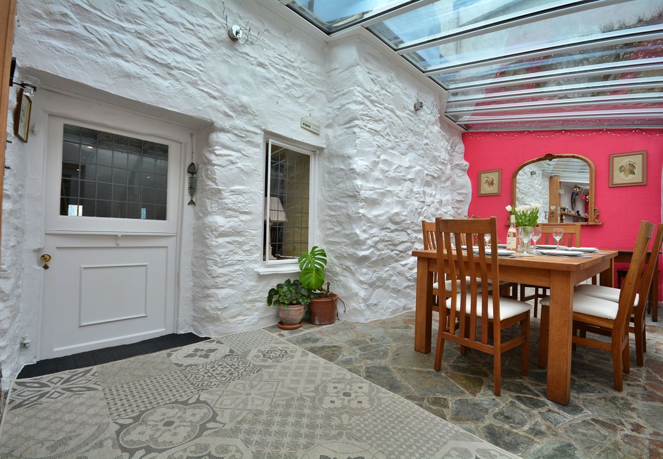 Landhaus in Cawsand - Wedgewood Cottage, Cawsand