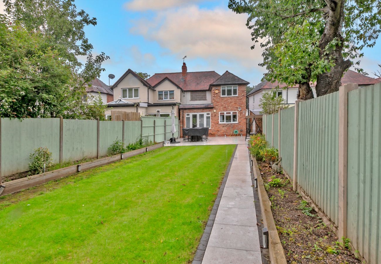 Ferienhaus in Solihull - DeBarnes House