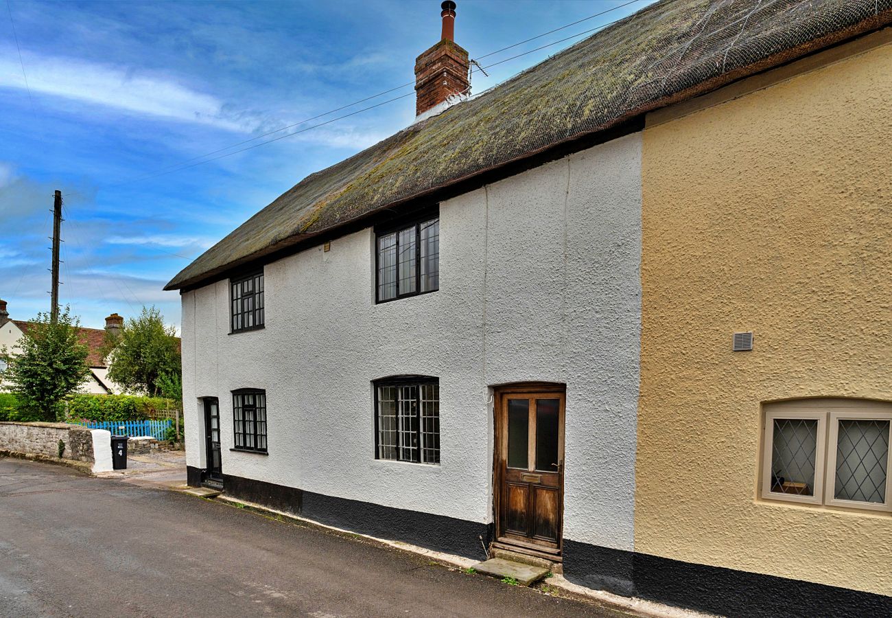 Landhaus in Stogursey - Clematis Cottage