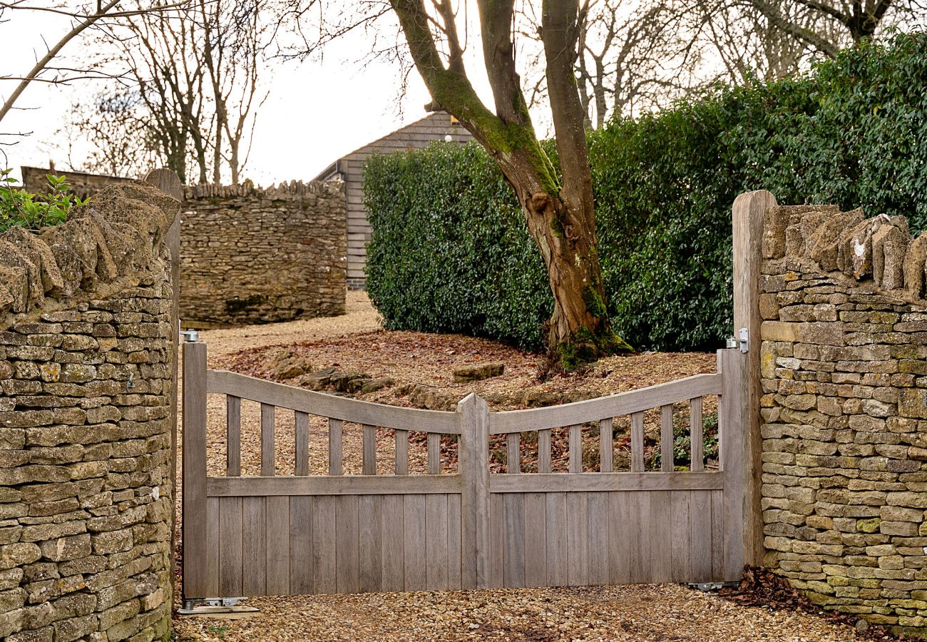 Landhaus in Hawling - The Stables at Lilac Cottage