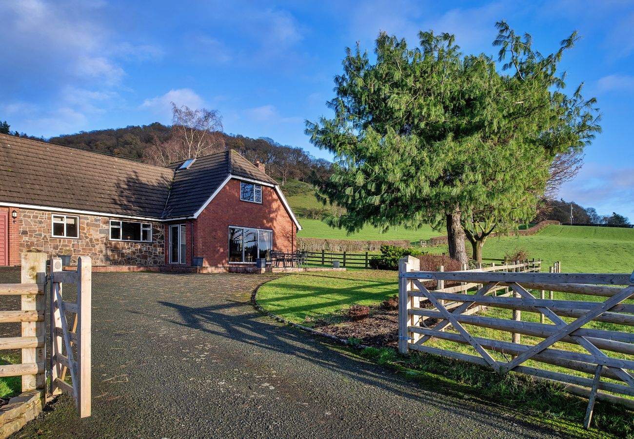 Landhaus in Aberhafesp - Tan-Y-Dderwen