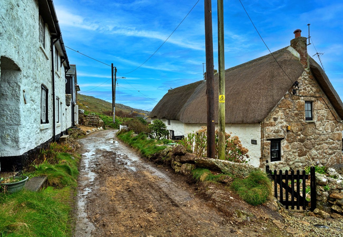 Landhaus in Sennen - Lewcott