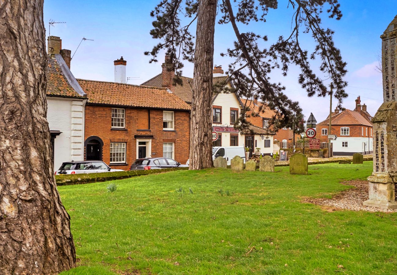 Landhaus in Mattishall - Lychgate Cottage