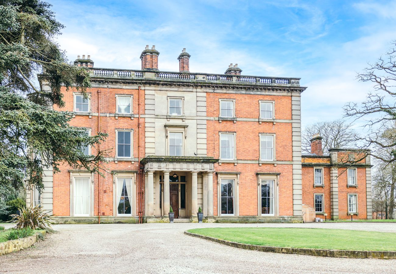 Landhaus in Dorrington - Netley Hall - Honeysuckle