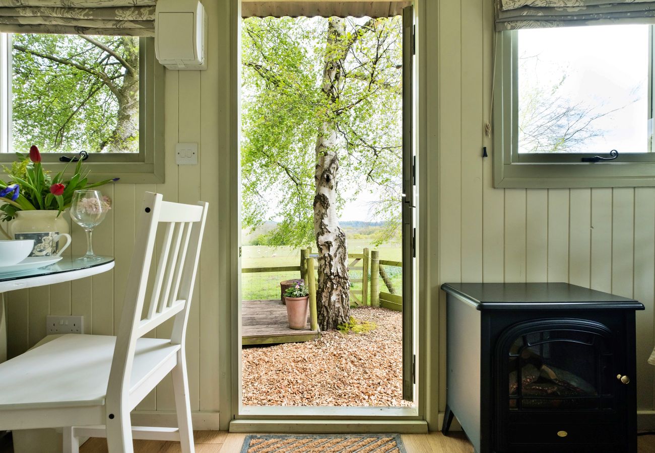 Blockhütte in Nordley - Hay and Hedgerow Glamping