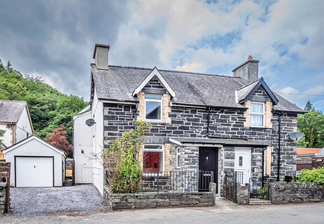 Ferienhaus in Betws-Y-Coed - Blaen Ddol