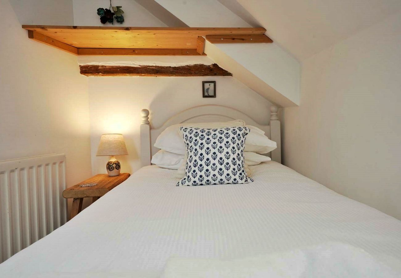 Landhaus in Porthcothan Bay - Porthcothan Mill Cottage