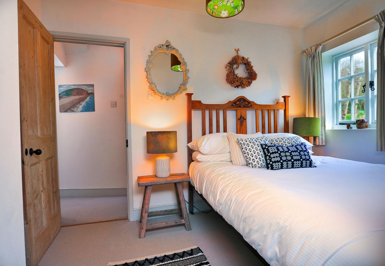 Landhaus in Porthcothan Bay - Porthcothan Mill Cottage