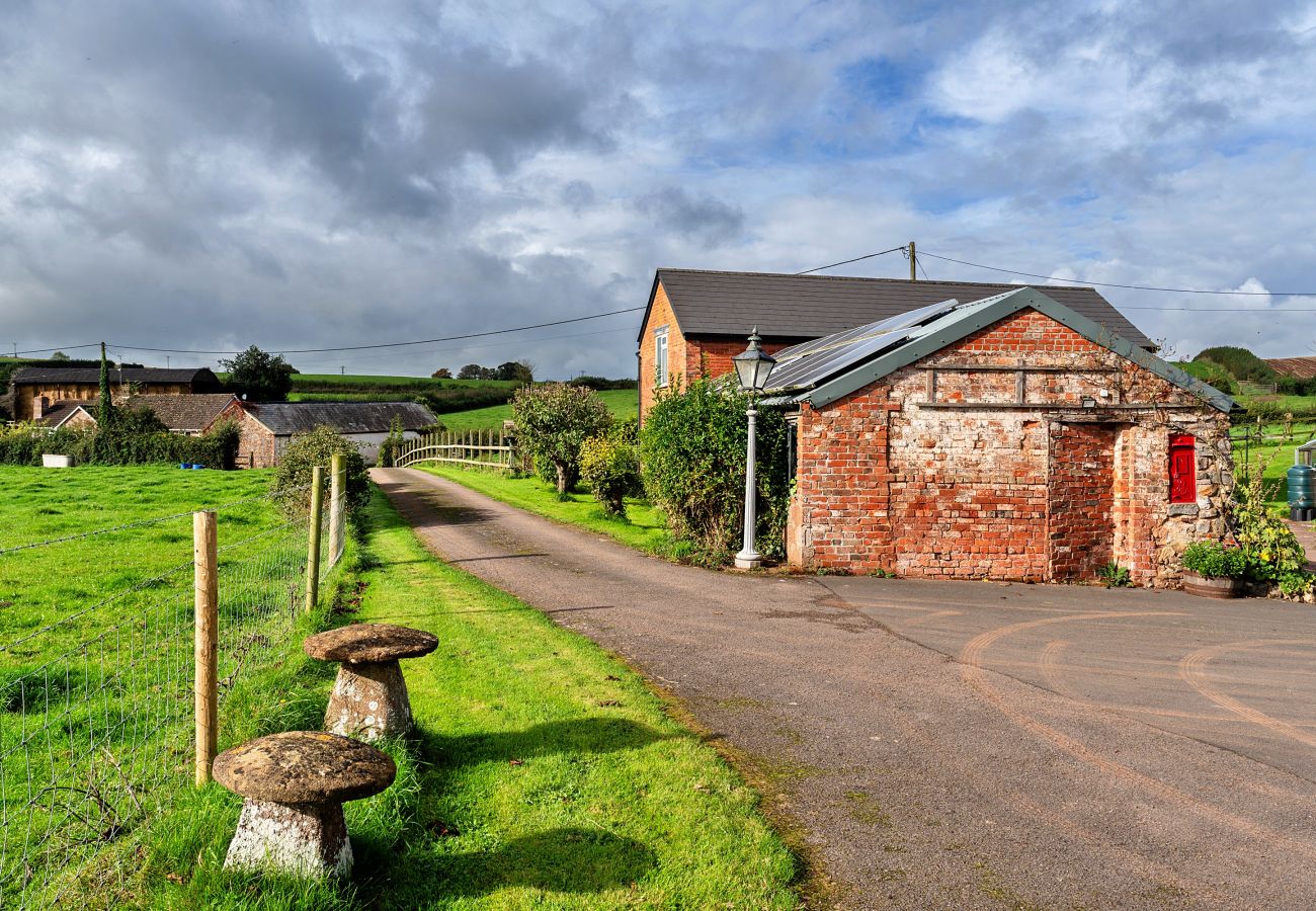 Landhaus in Pinksmoor - The Barn at Prowses Farm