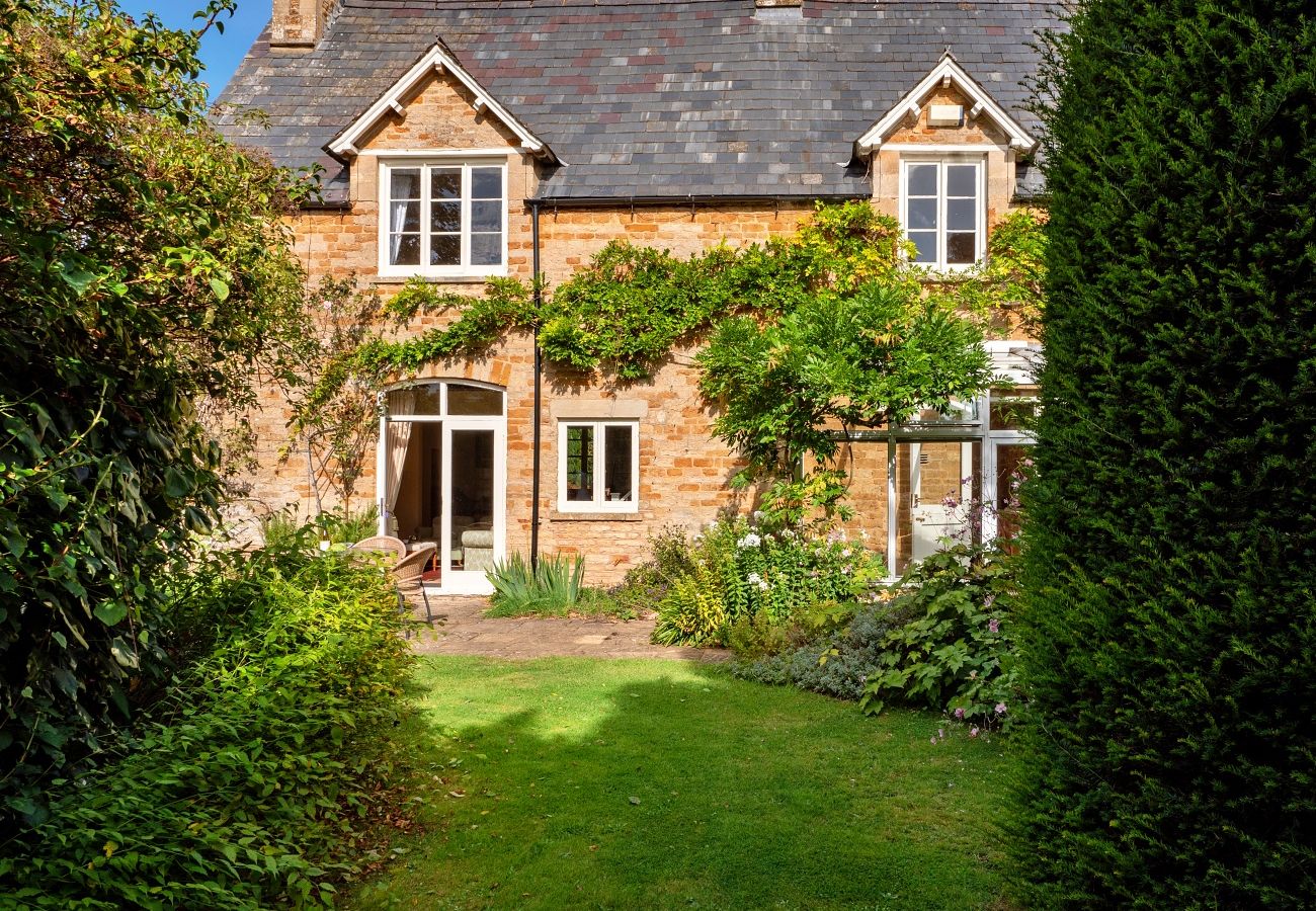 Landhaus in Kingham - Lodge Cottage