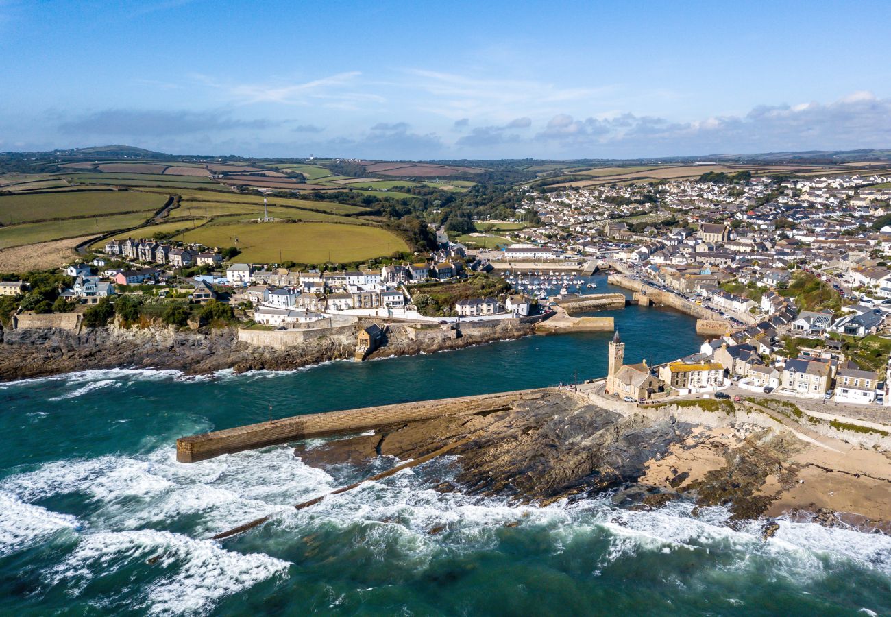 Ferienwohnung in Porthleven - Sun Trap Terrace