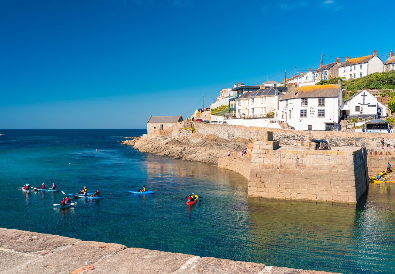 Ferienwohnung in Porthleven - Sun Trap Terrace