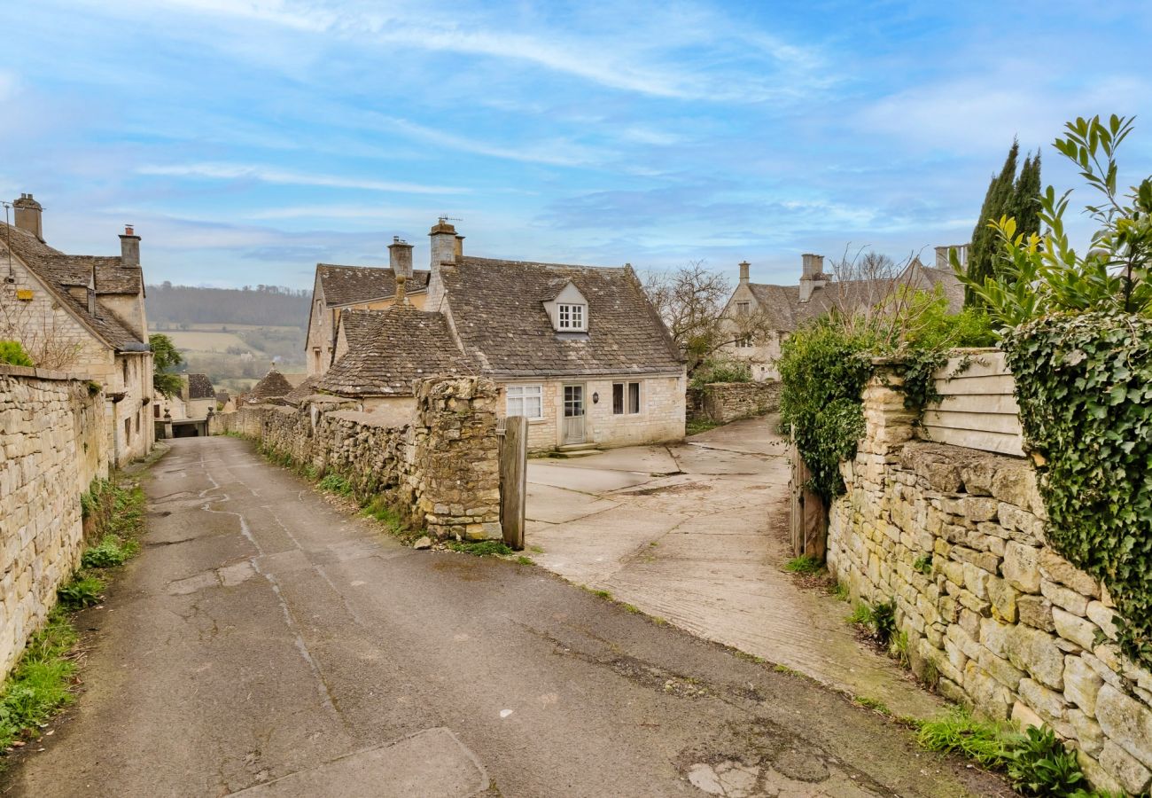 Landhaus in Painswick - Courtside Cottage