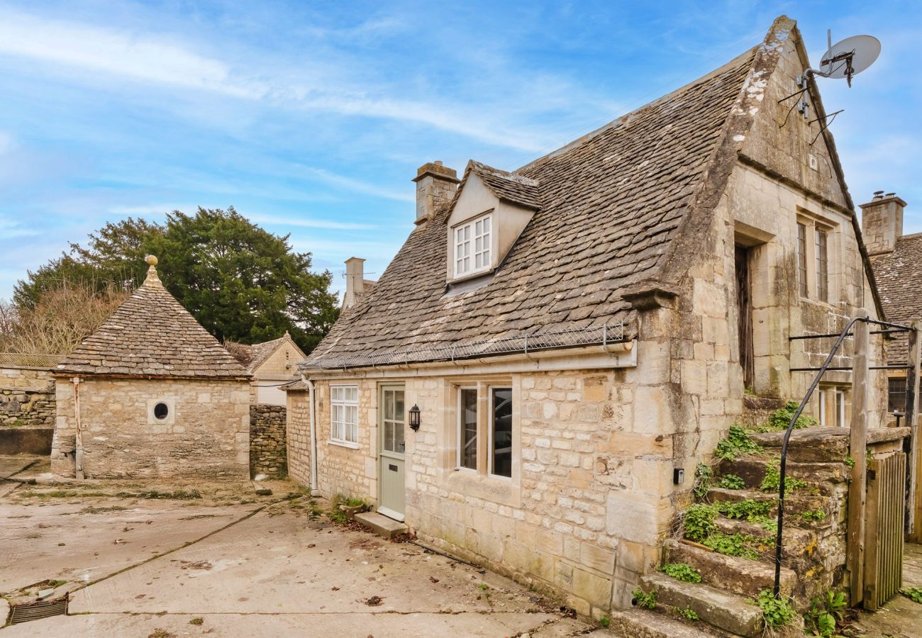 Landhaus in Painswick - Courtside Cottage