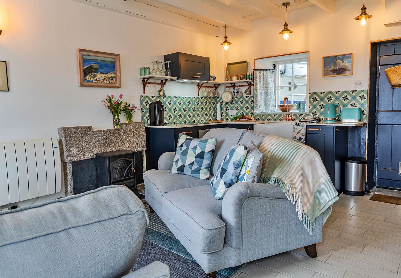 Cottage in Mousehole - Cosy Mousehole Cottage with Sea Views