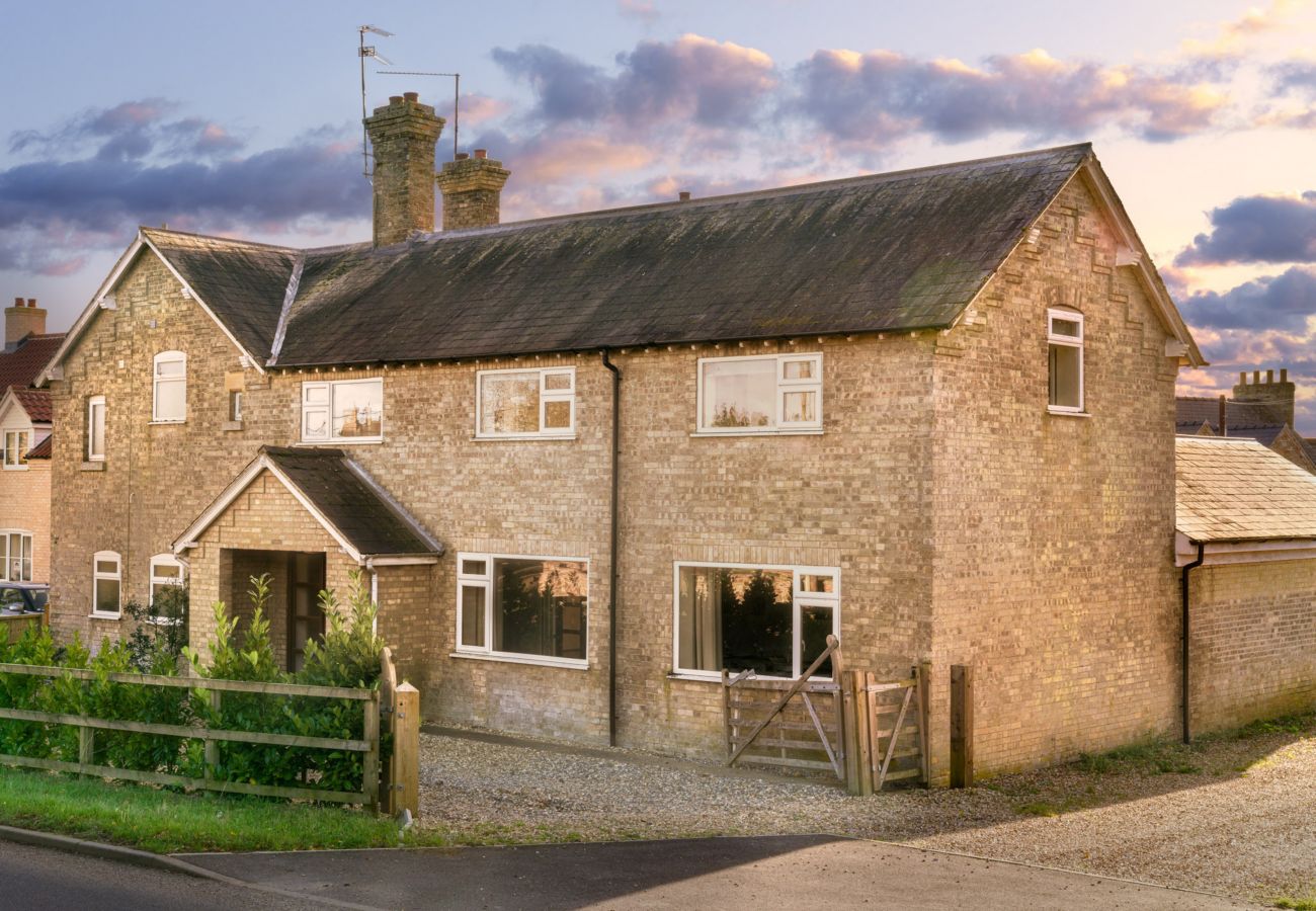 Cottage in Crimplesham - The Stables