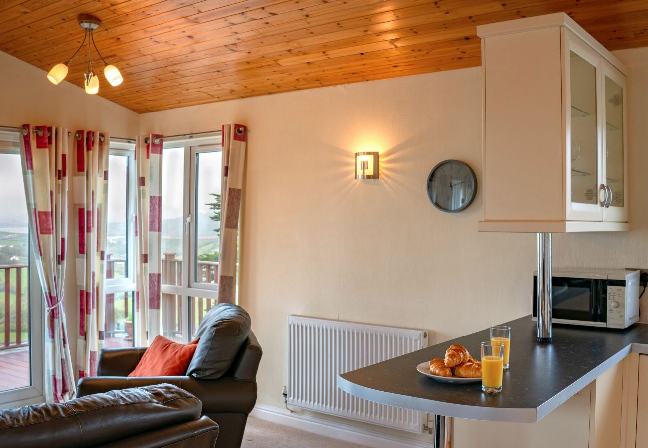 Chalet in Torpoint - Whitsand Bay Lodge