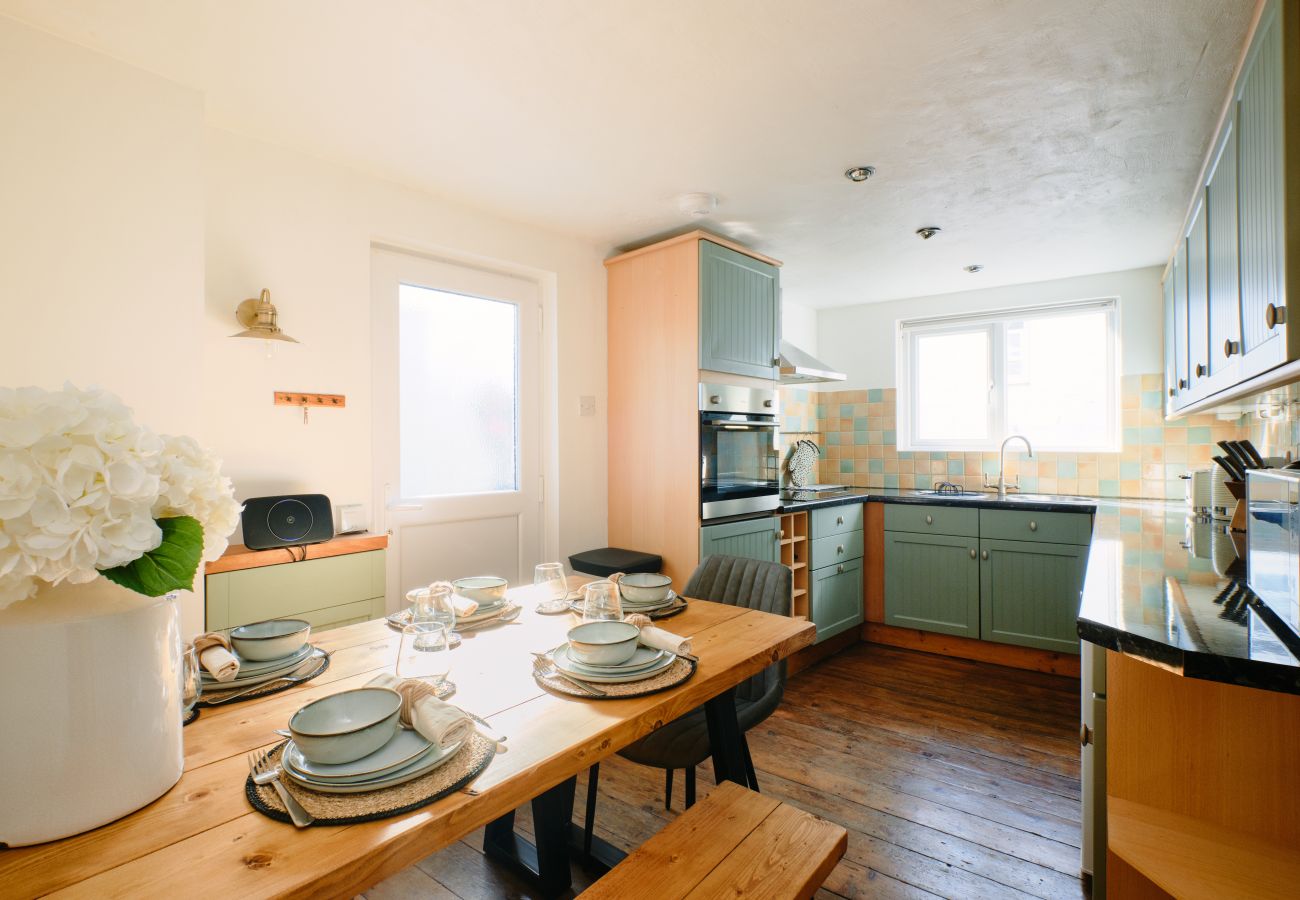 Cottage in Porthleven - Scallop Cottage