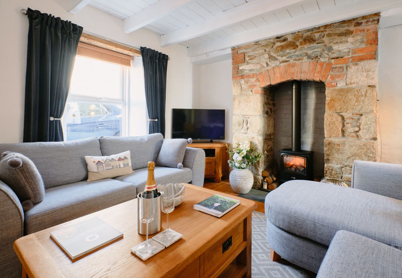 Cottage in Porthleven - Scallop Cottage