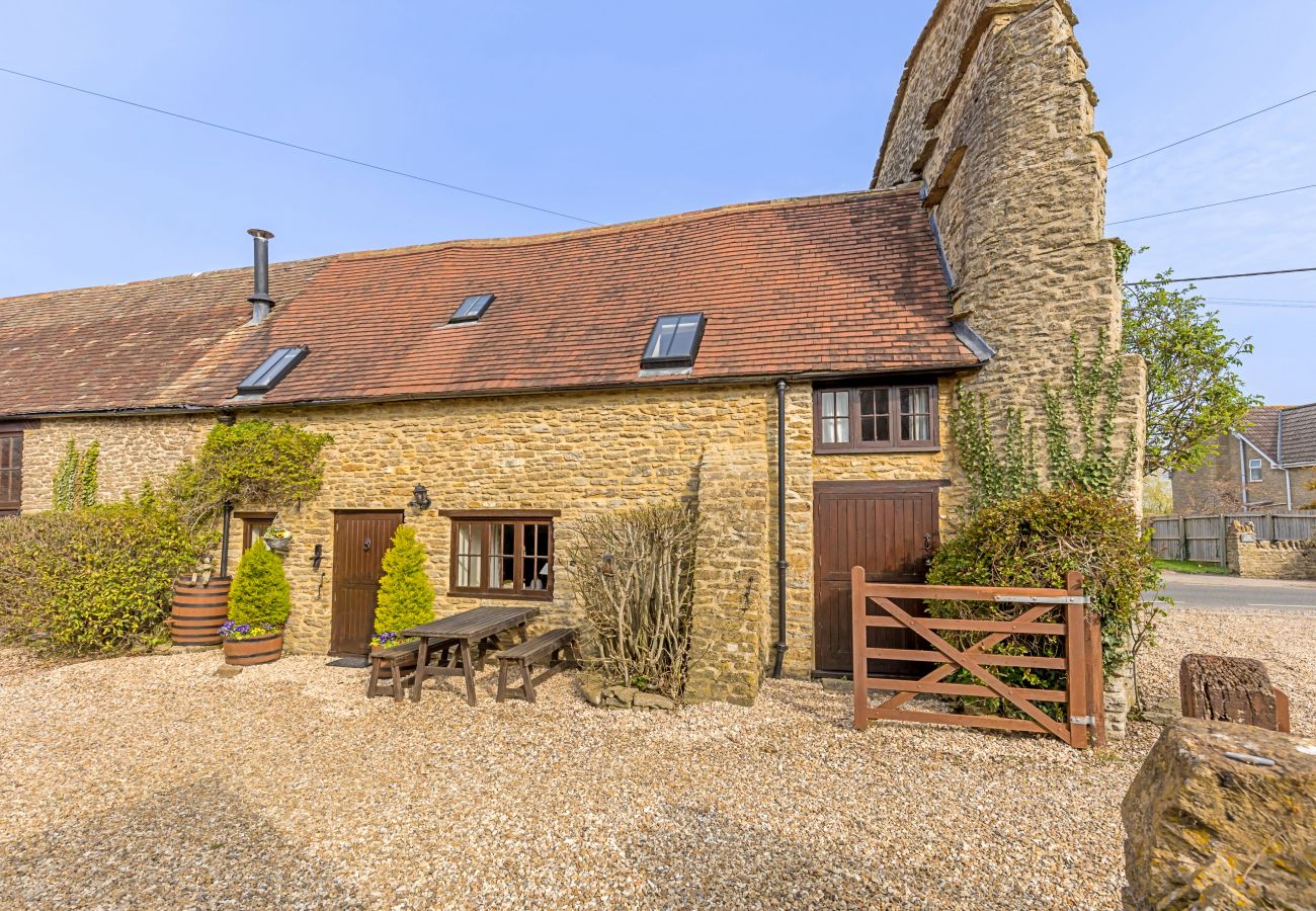 Cottage in North Cheriton - Fives Court Cottage