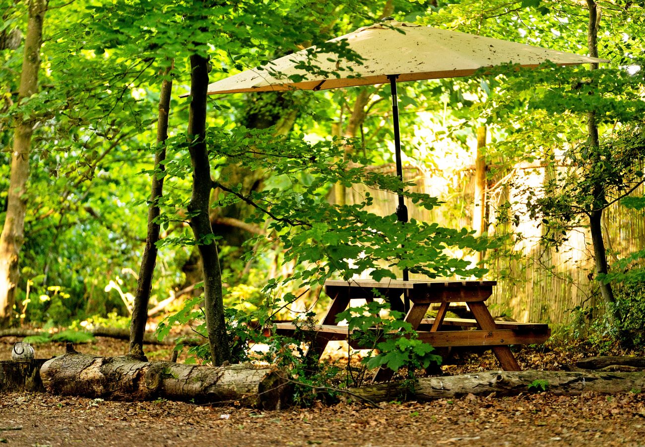 Chalet in Woolton Hill - Moroccan Bell Tent