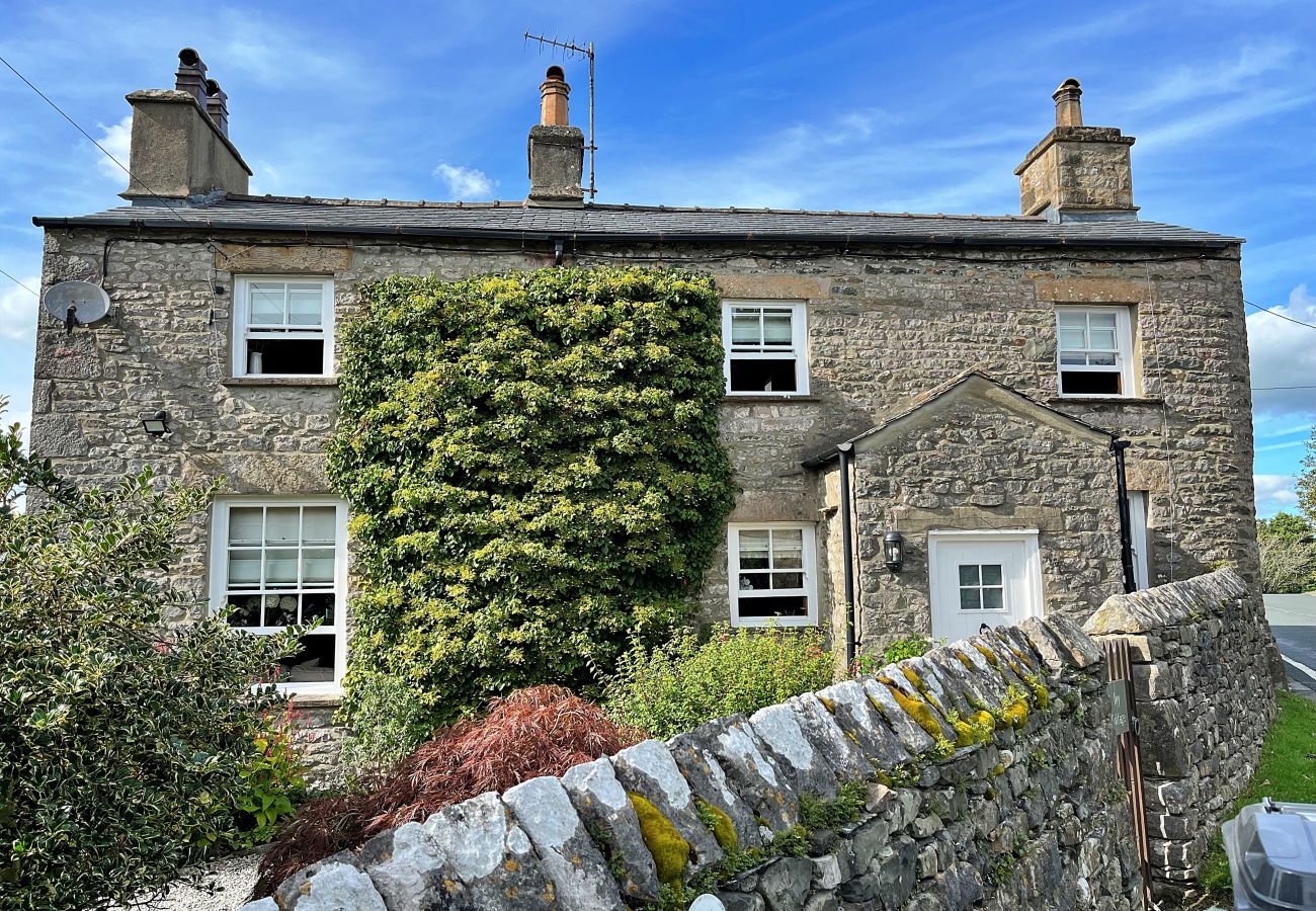 Cottage in Kirkby Lonsdale - Ivy Cottage