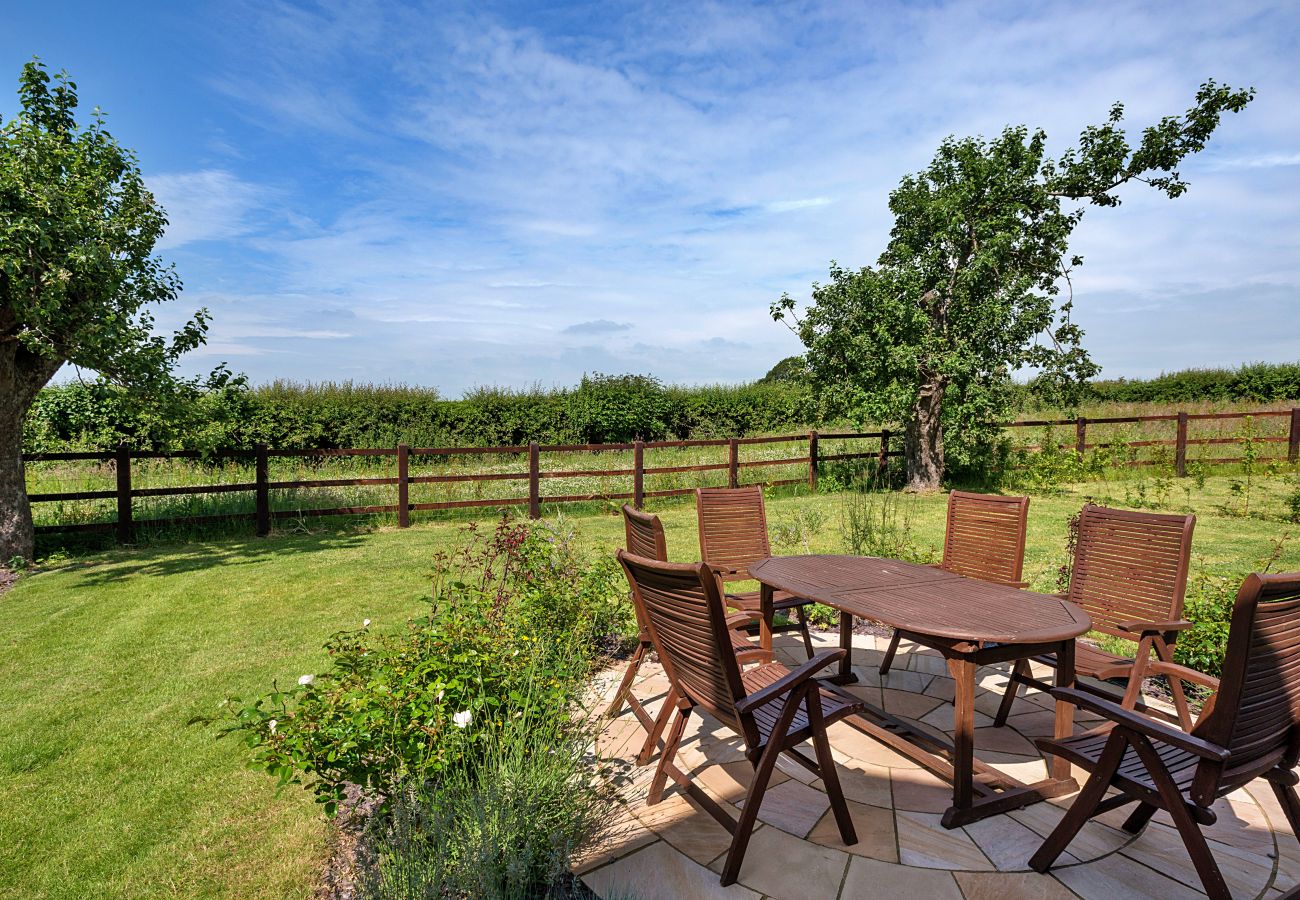 Cottage in Shrawardine - Fox and Hare