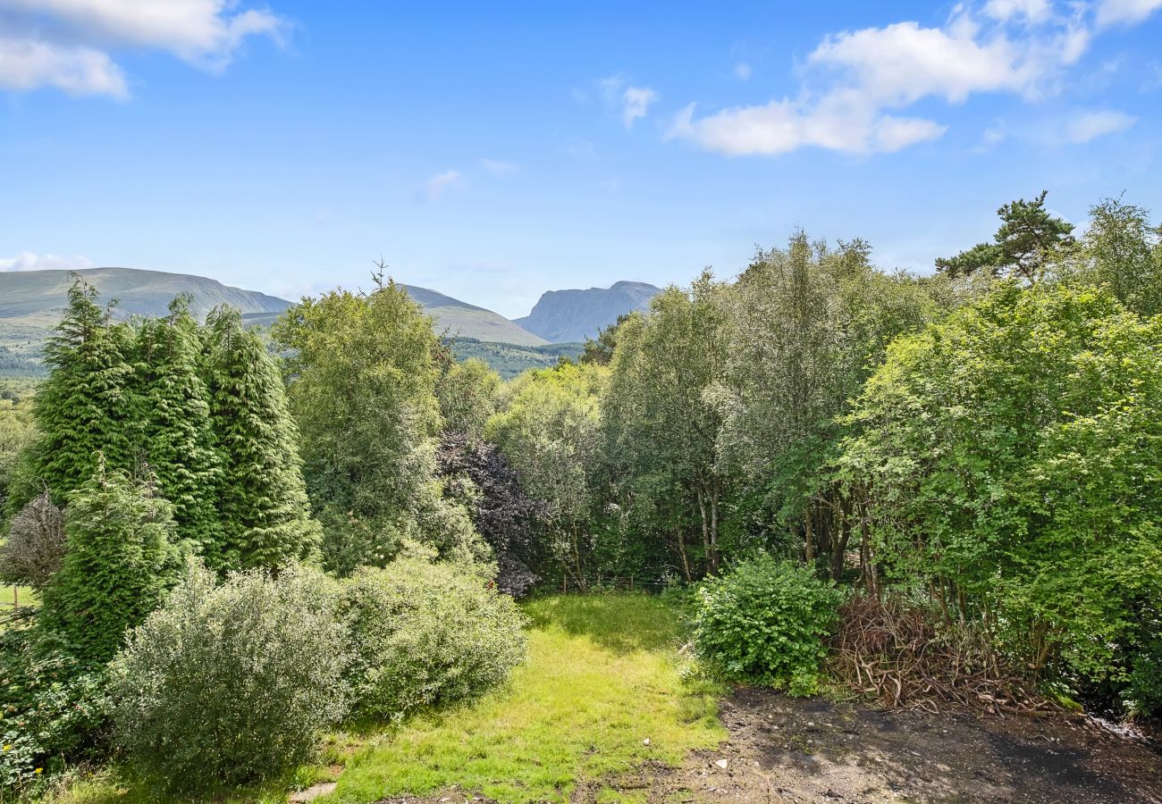 Houten huisje in Fort William - The Logs