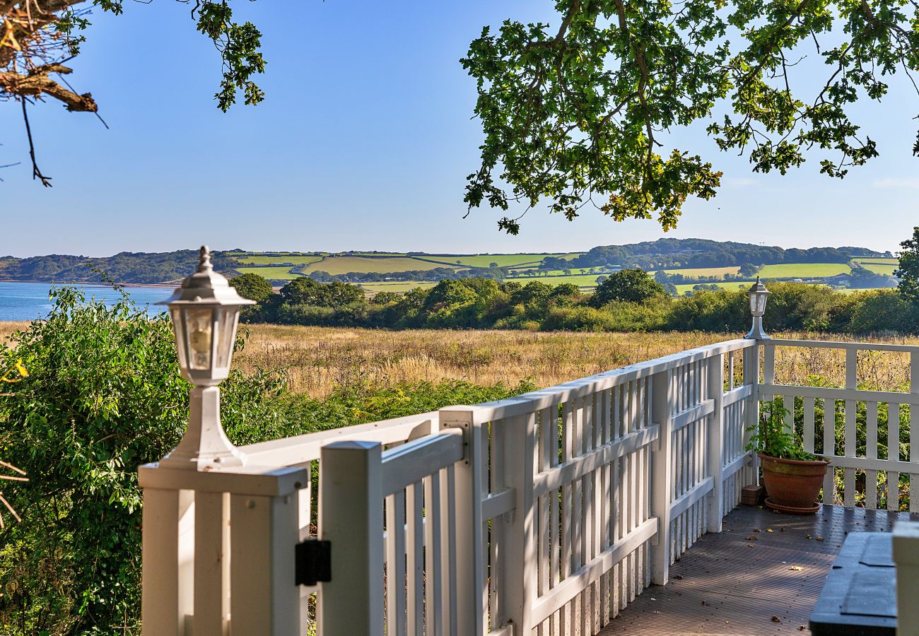 Houten huisje in Great Thorness - Ocean View