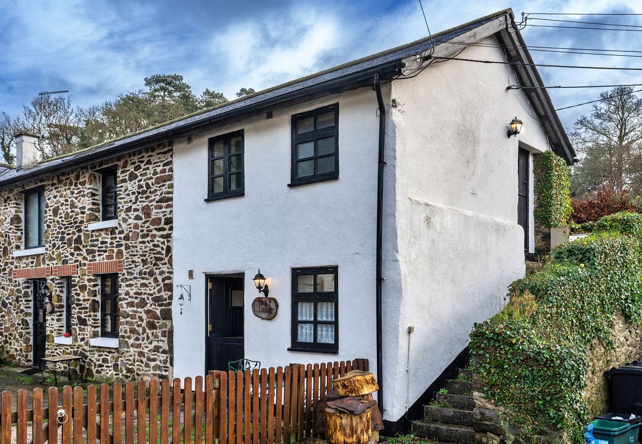 Cottage in Trusham - The Lodge at The Cridford Inn