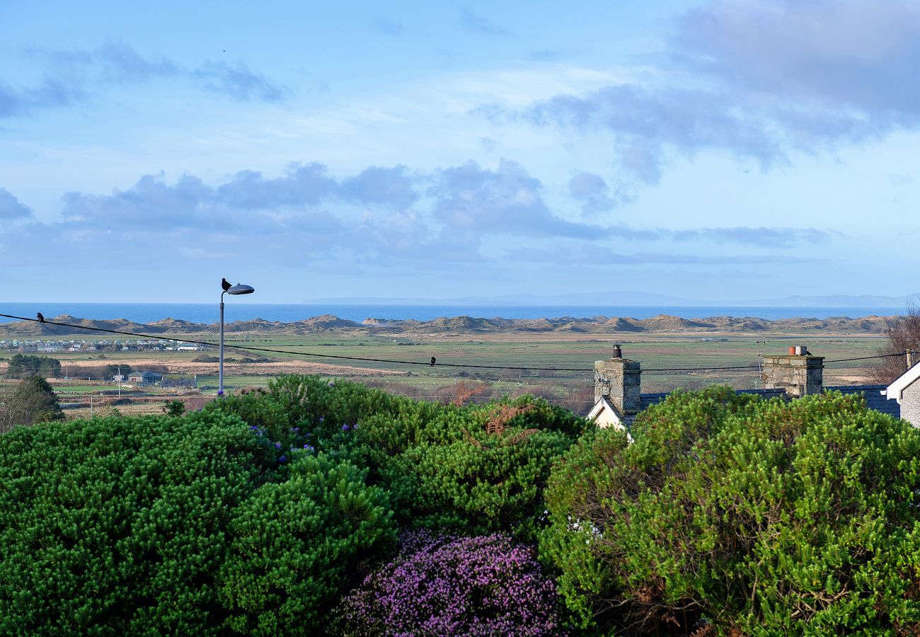 Bungalow in Dyffryn Ardudwy - 37 Bro Enddwyn