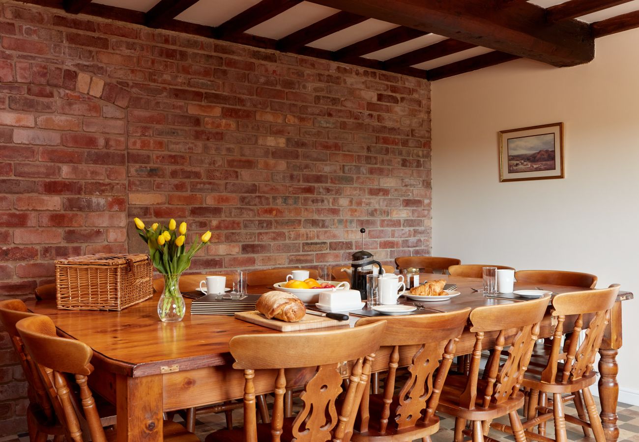 Huis in Ashbourne - Nether Burrows Farm