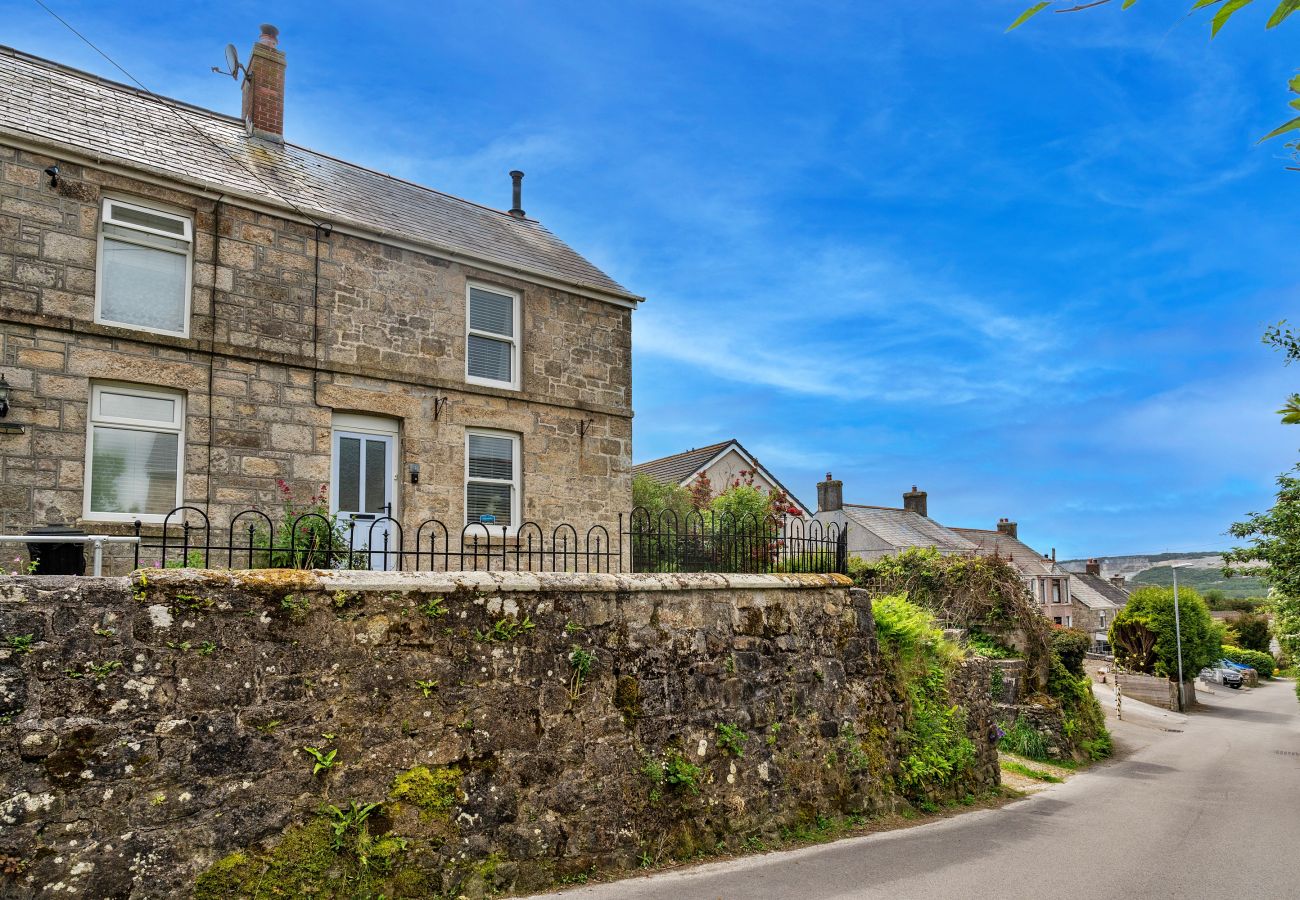 Cottage in St Dennis - Greenbank