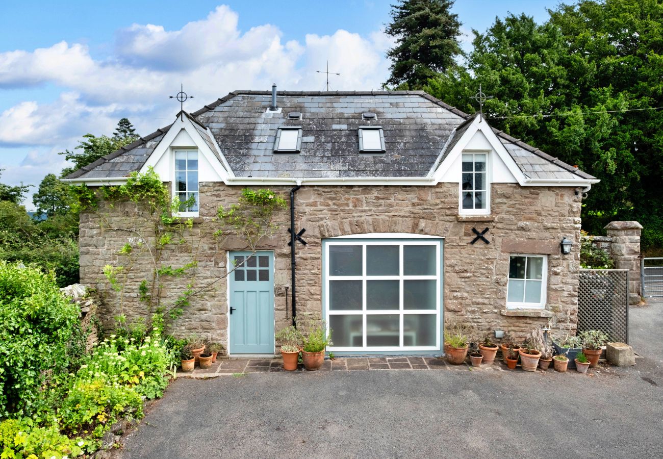 Cottage in Penyclawdd - Coach House Wellbeing Retreat