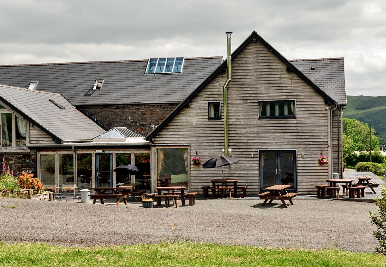 Cottage in Aberystwyth - The Welsh Barn