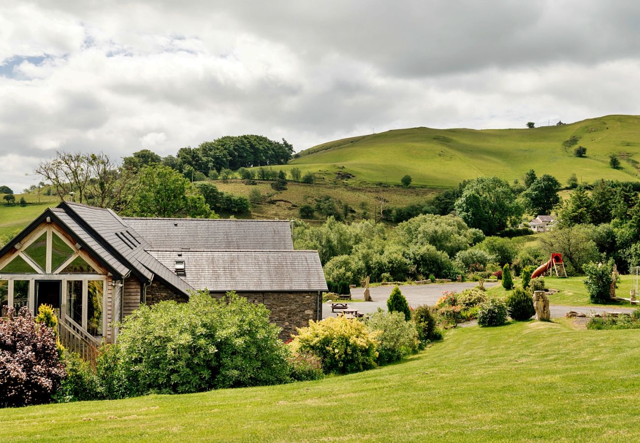 Cottage in Aberystwyth - The Barn at Tynrhyd Retreat