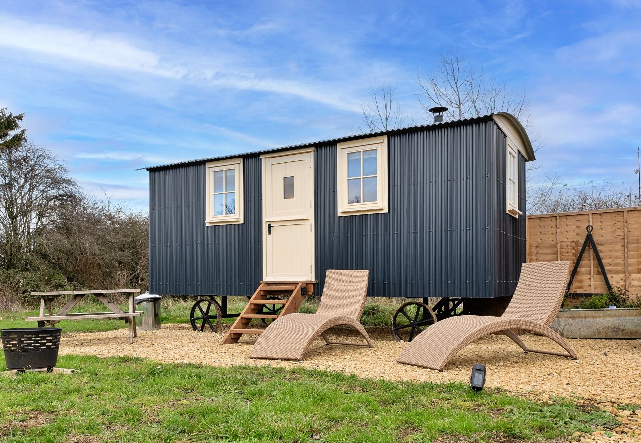 Chalet in Steane - The Flower Hut